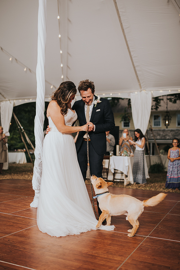 hardwood-dance-floor-in-pole-tent
